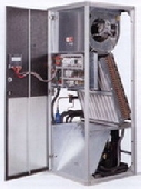 Прецизионный кондиционер серии K OKA/UKA-81L с выносным воздухоохлаждаемым блоком.